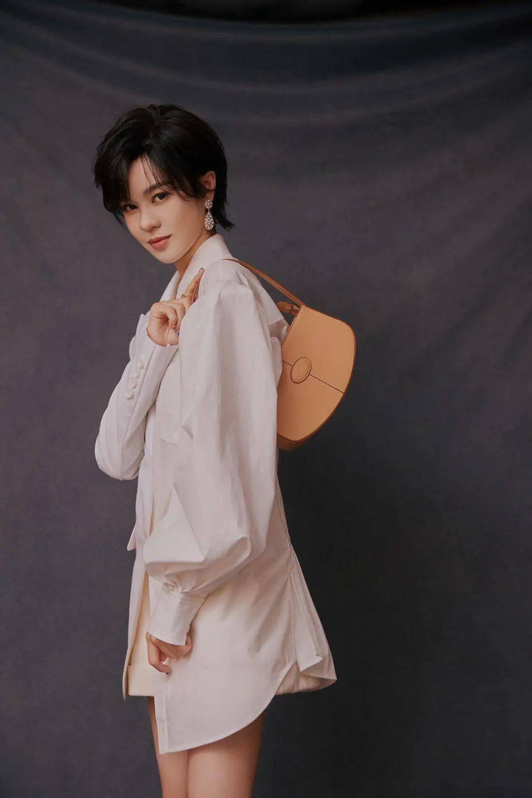 包袋|包包上新合辑,下半年流行的风向标都在这里了!