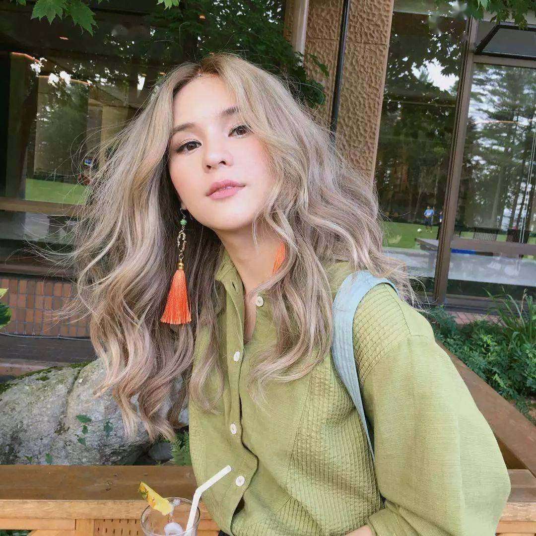 脸型|秋季必烫的4款「小卷发」!根据脸型选发型,显脸小显发量!!