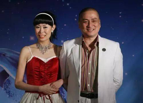 俏黄蓉|“最俏黄蓉”翁美玲为何会自杀？