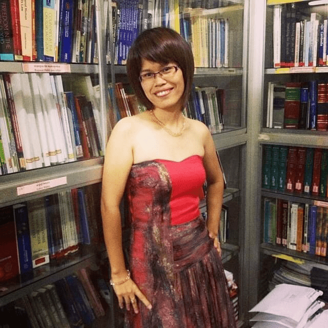 女性|女孩穿性感吊带被判刑！首相：穿这么少，被性侵都是你们自找