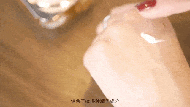 时光|小编开箱 | Ta和秋日小时光一起来了