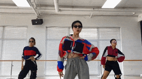 图片|和孙莉一样练舞，能拥有她的美背吗？