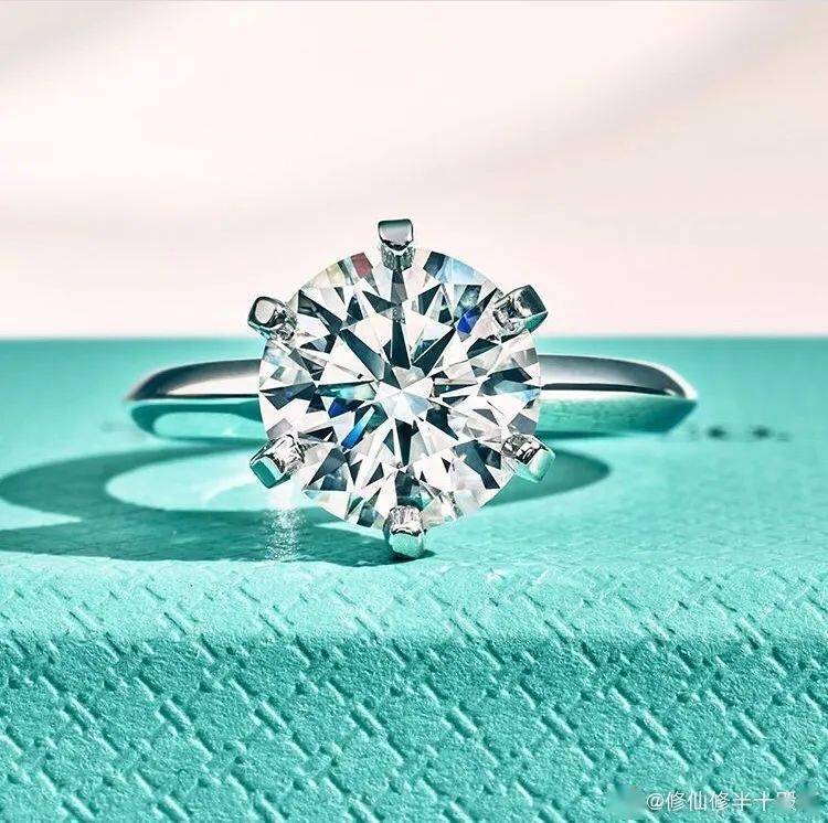 时尚|戴上这个时尚单品=看起来很贵!美到犯规!!