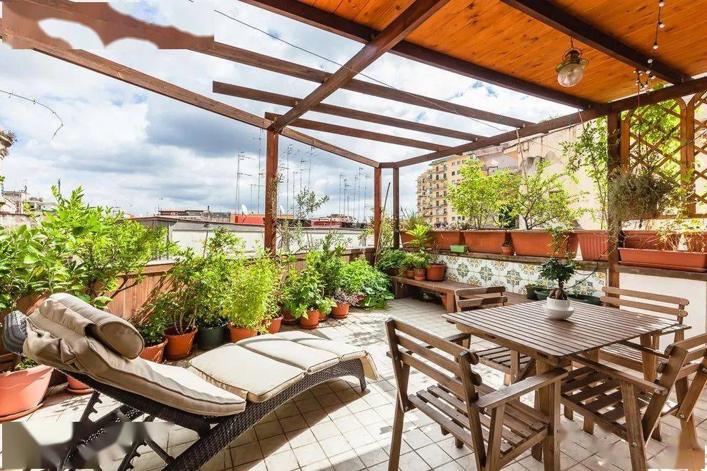 买房送超大露天阳台 914b2b681c13434f9392998184fca241.jpeg