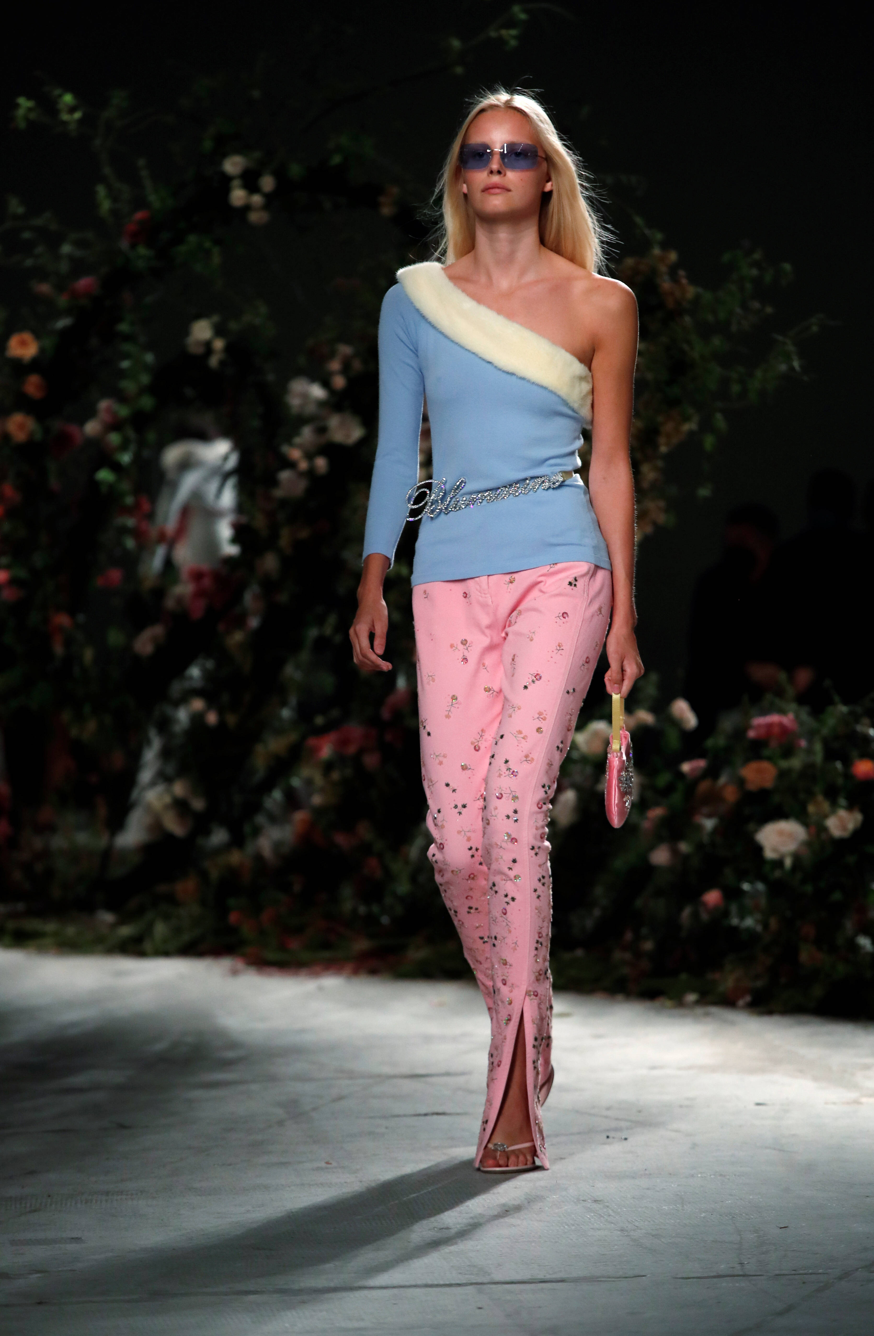 米兰|米兰时装周——Blumarine品牌时装秀