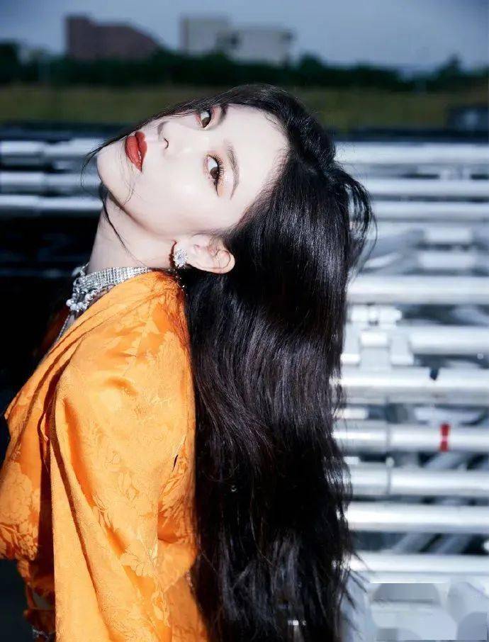 宋妍霏|钟楚曦宋妍霏的“越忙越美丽”体质原来靠它？