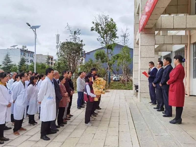 瑞丽人口构成_云南瑞丽图片