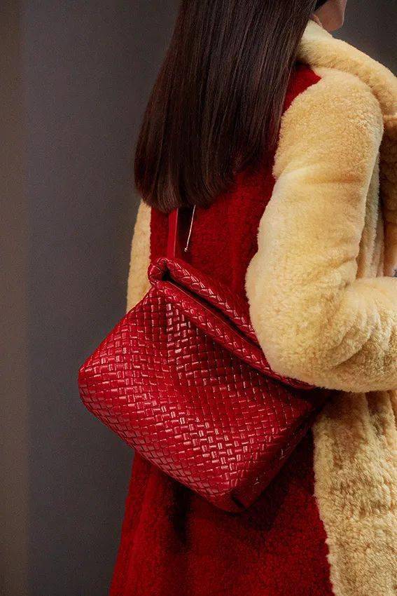 Veneta|Bottega Veneta | 得体地赶时髦