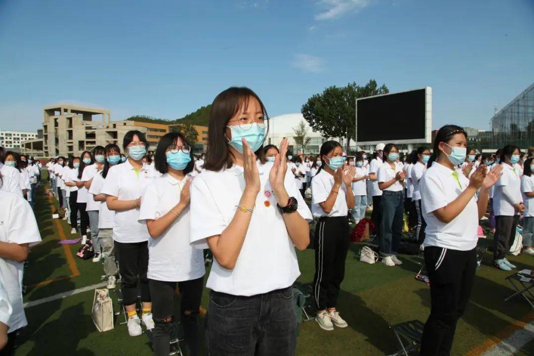 中华女子学院2020级新生开学典礼隆重举行