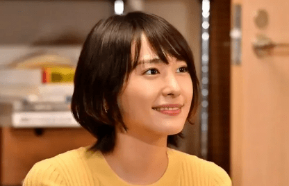 眼睛|32岁“国民老婆”喜当妈？！冻龄“眼”技完虐21岁女儿，做好这一步，真得会显年轻！