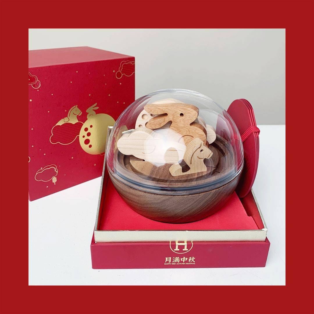 宇博|宇博带着他60个大牌月饼又来啦！这次要全部送给客官们！