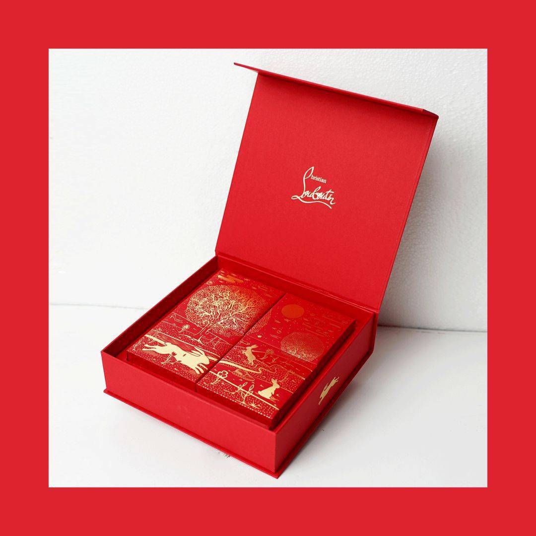 宇博|宇博带着他60个大牌月饼又来啦！这次要全部送给客官们！