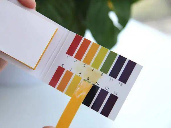 黑眼圈|马应龙新款眼霜买1送5，拼网速抢购中！早晚用一次，轻松缓解黑眼圈、浮肿眼袋、细纹皱纹，40岁阿姨也能抹出少女眼！