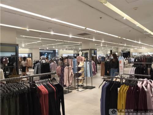 Zara|快时尚品牌Zara将关闭上千门店，南宁店能抗住吗