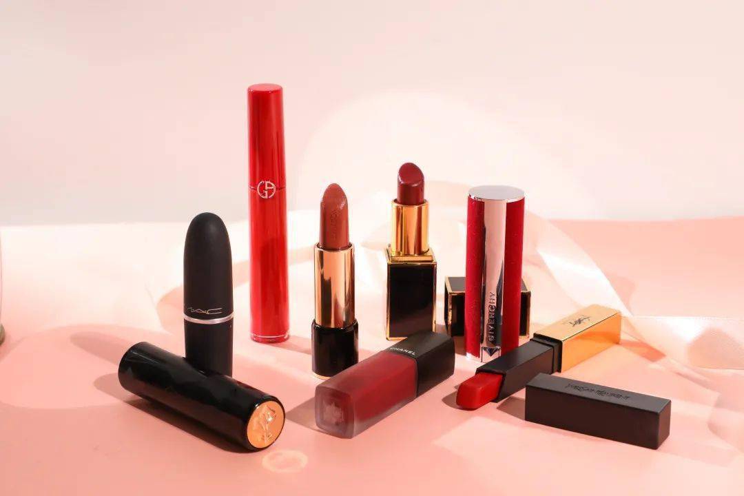 口红|黄皮别再跟风了,网红色都是骗人的!