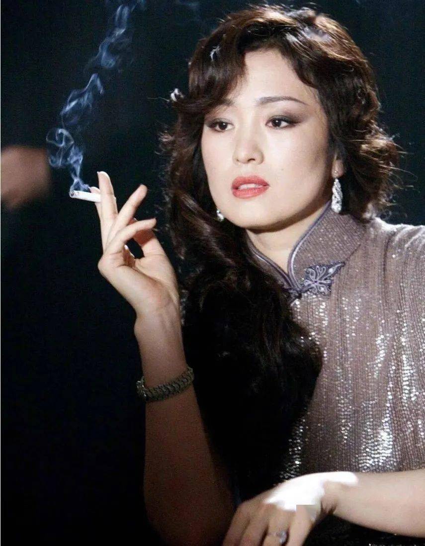 巩利29年前写真曝光（图）