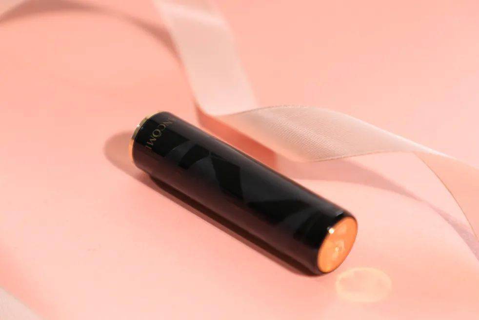 口红|黄皮别再跟风了,网红色都是骗人的!