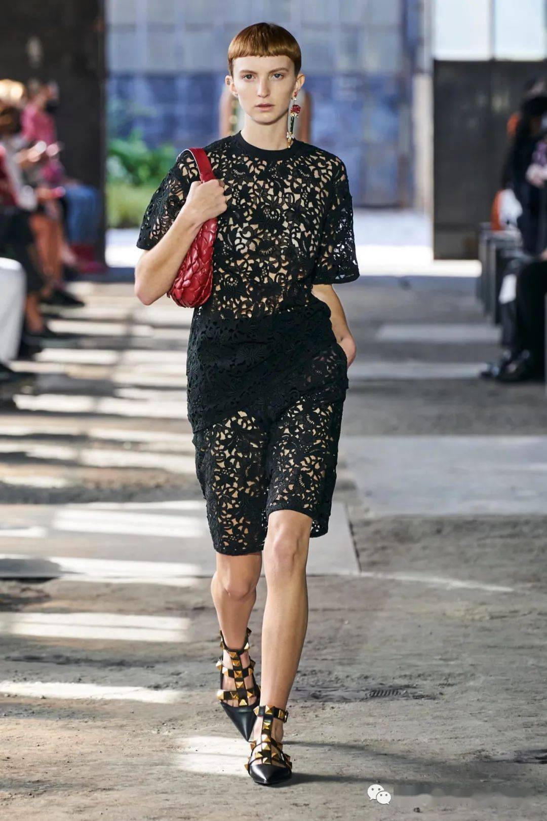 华伦天奴|VALENTINO|2021春夏与牛仔巨头Levi's合作