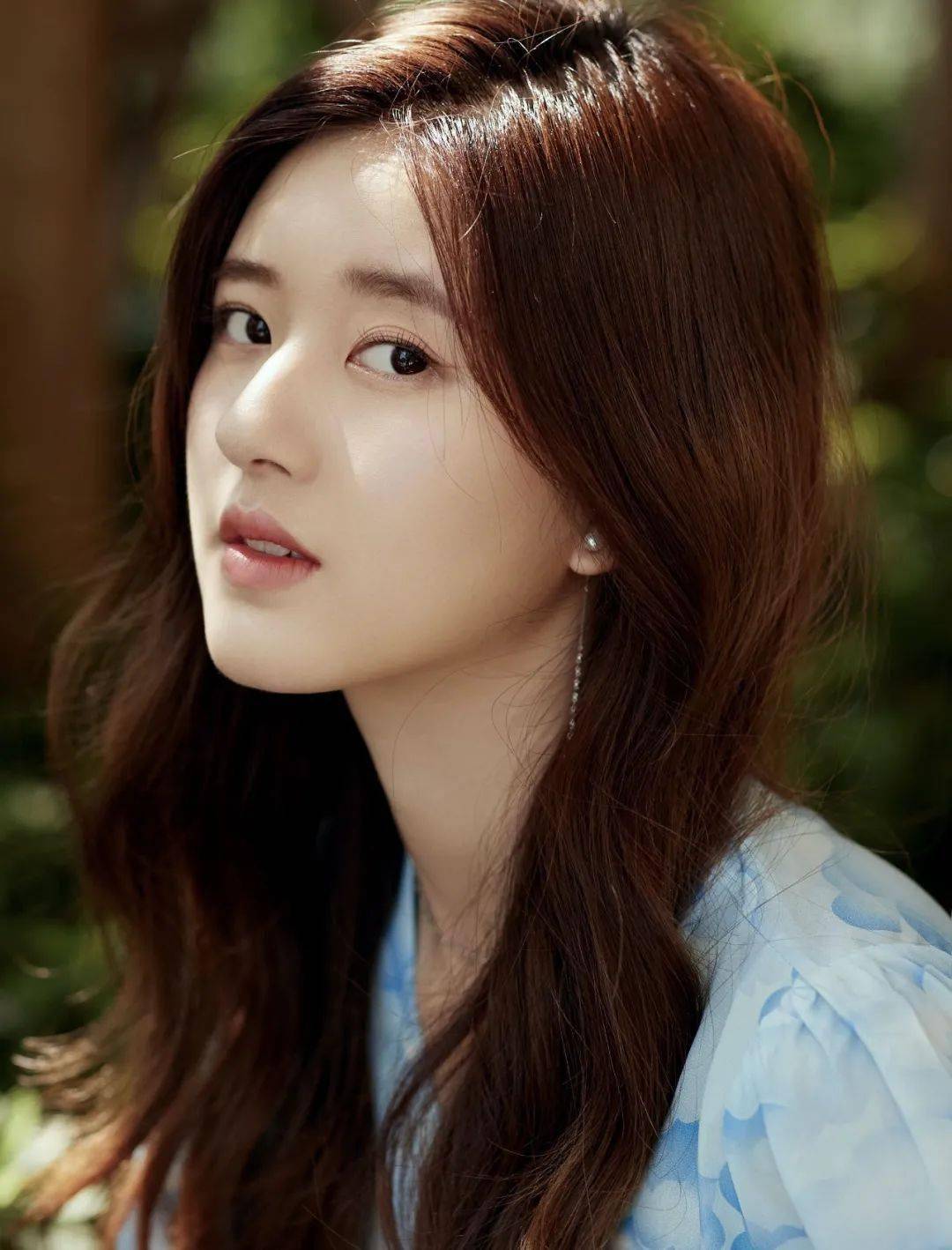 图片|入秋的第一杯奶茶?别忘了给唇色也安排上!