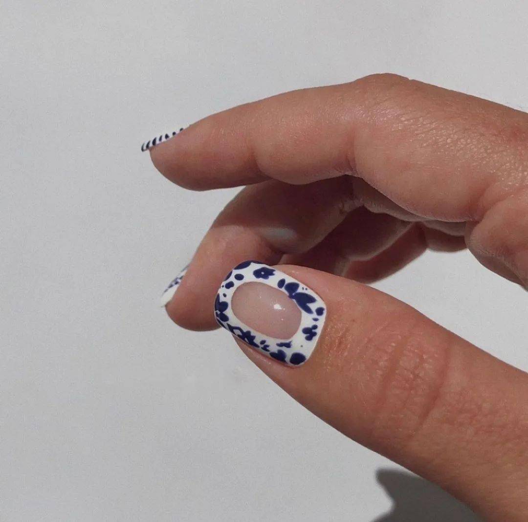 什么|国庆期间做什么?不如安排一下初秋美甲~