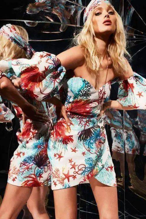 流行色|秋冬流行色新鲜出炉！秋季8大外套流行趋势/ 现在可以穿的2020秋冬连衣裙 /2020/2021秋冬最时尚的裤子指南！