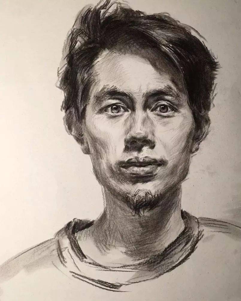 素描教学|教你画正面的中长发沧桑男青年素描头像