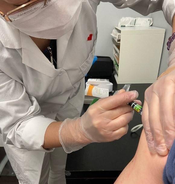 政府|北美观察丨美国疫情第三拨隐现 政府急推快速检测