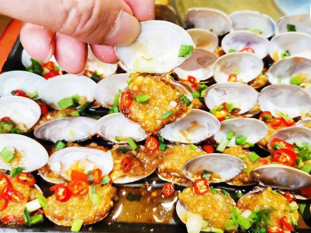 朋友|喝杯啤酒，交个朋友！鸡哥鸡哥