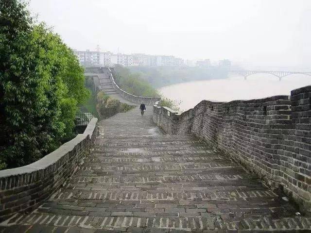 10月中旬:赣州古城墙,中国梯田奇观之—上堡梯田行摄二日游.