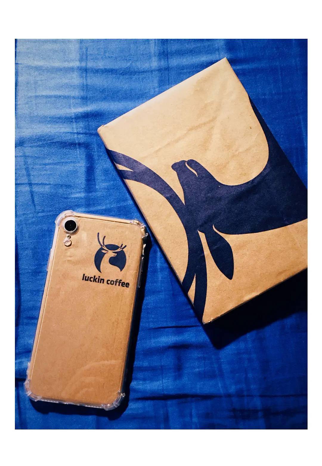 包装袋|开箱 8 盒月饼后,我们发现了品牌包装袋背后的门道