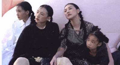 皮肤|小S“摇钱树”计划稳了！母女同登封面似姐妹这是医美的力量？