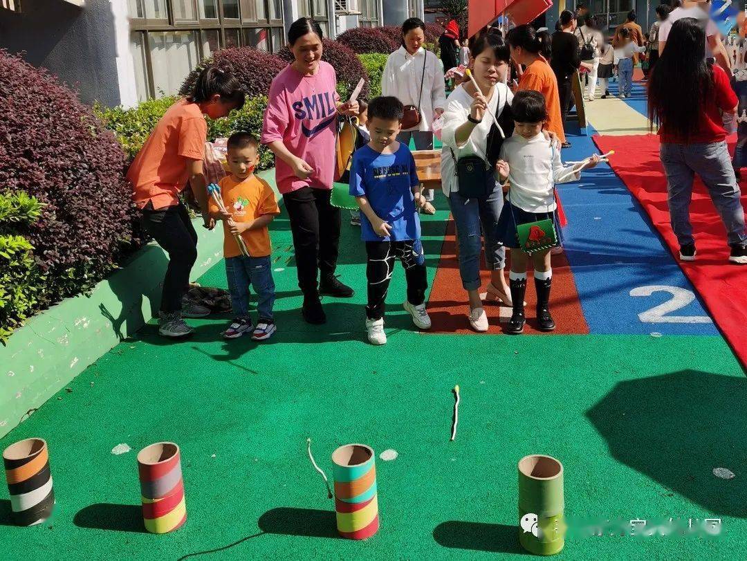 东方宝贝幼儿园双节庆——东方特色街活动