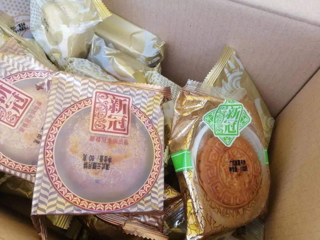 产品|不降反升成网红！“新冠”牌月饼中秋销量上涨