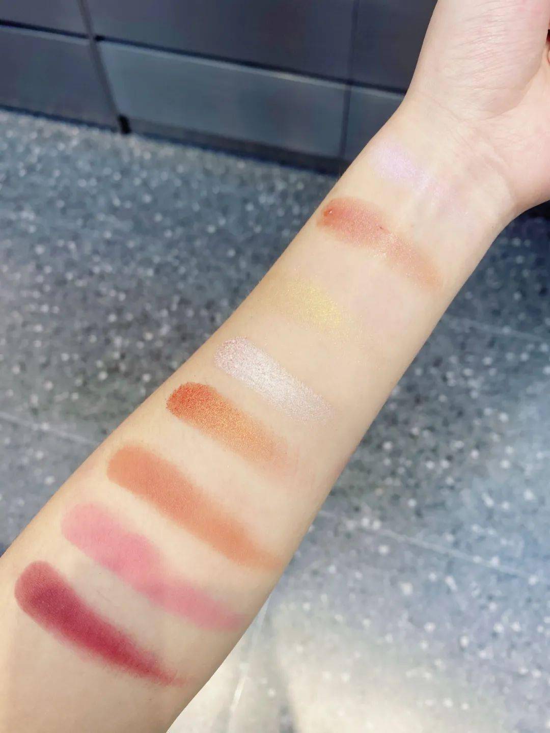 彩妆|我劝你千万不要进这家店，因为进去就忍不住花钱...