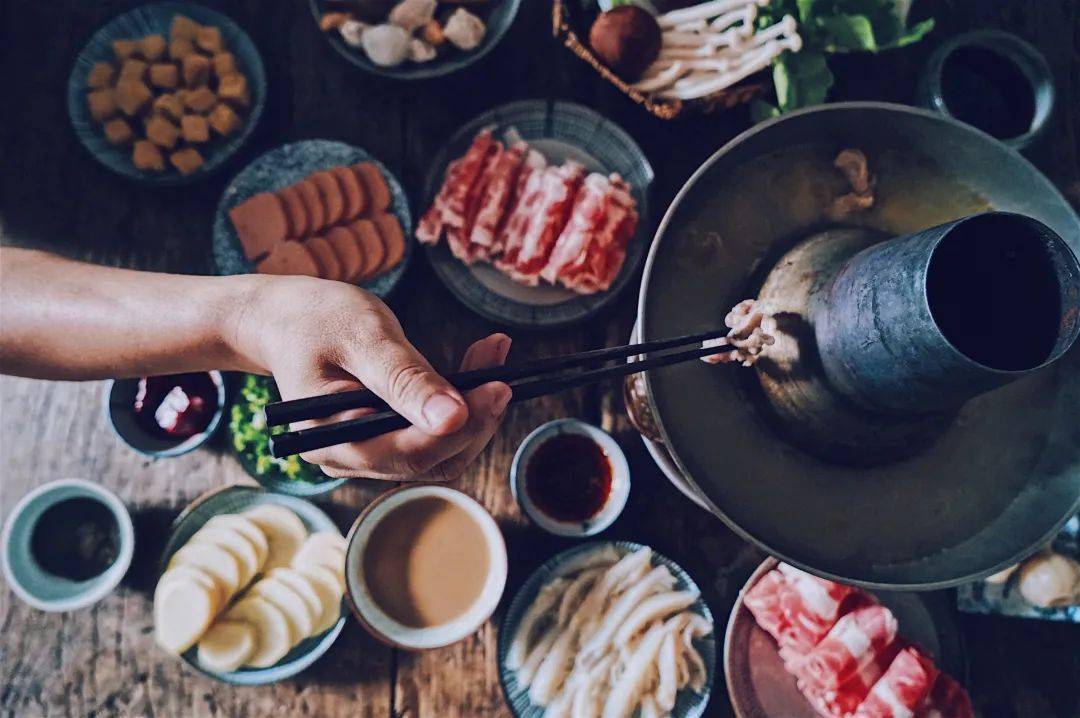 吃火鍋不會調蘸料？學會這7種萬能調料搭配，蘸肉蘸青菜都好吃 熱愛美食 第4张