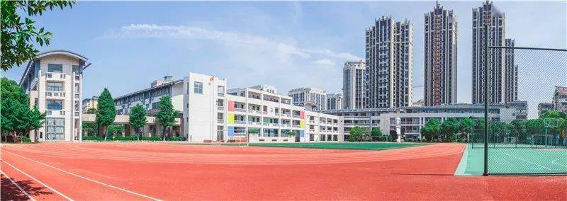 海宁市紫微小学前身为米业学堂,创办于清光绪32年(1906年),至今已有