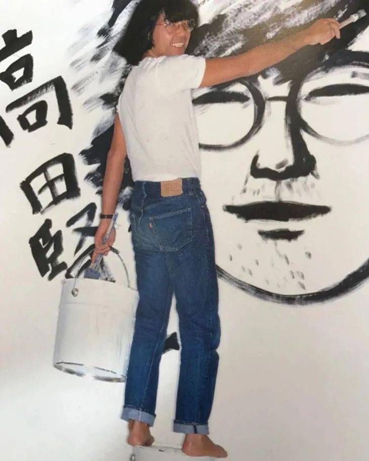 虎头|时髦办 | 虎头、眼睛都不是高田贤三,他只是纯粹的爱花少年