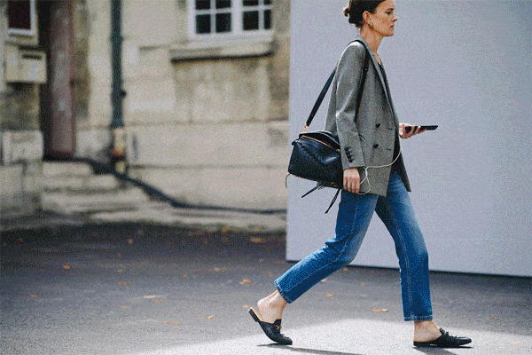 西装|《三十而已》?王漫妮同款！这件可攻可柔的秋季西装，显高显瘦超气质，一件=N套LOOK，照着穿贼时髦！