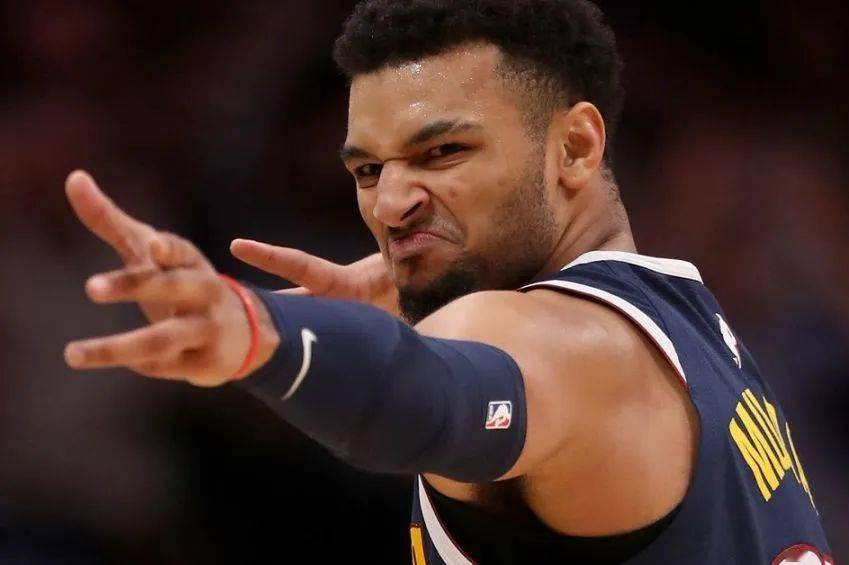 Waffle|侃鞋丨阿迪达斯的2020：惨痛之下，仍有光芒