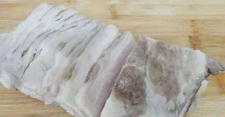 清水|令你沉醉其中！汤浓肉烂、菜酸入味——酸菜白肉