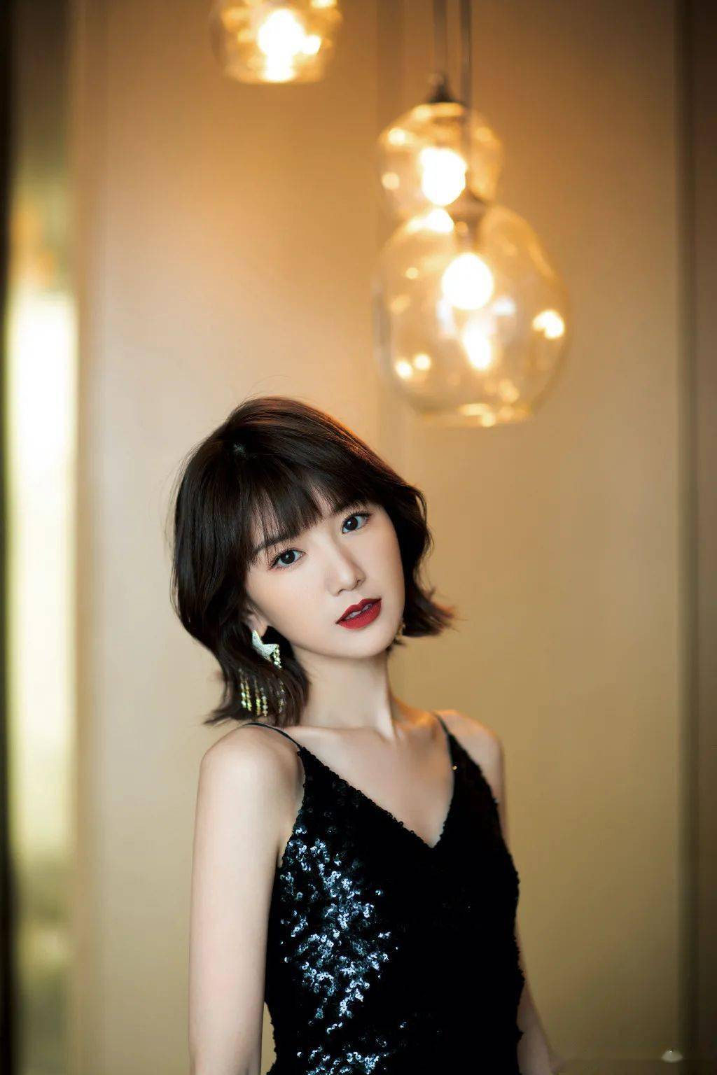 头发|短发尴尬期，原来这么美