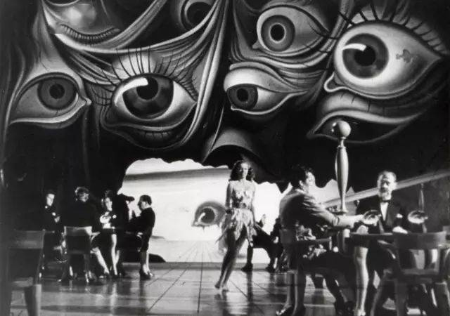 摄影|达利:疯狂的天才就是疯狂得无所不能