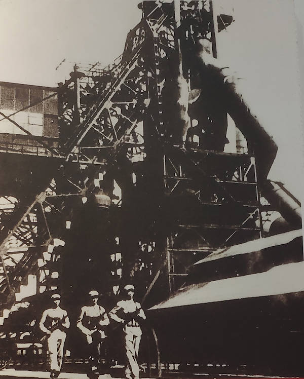 初掌|史林｜初掌大工厂：中共对鞍钢的接管与早期复产