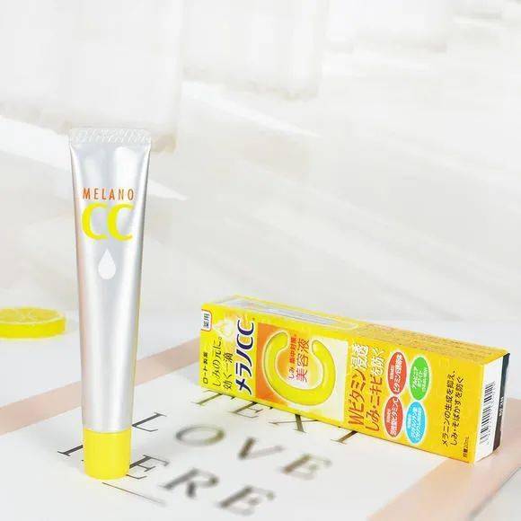 水杨酸|曾经手贱留下的痘印，这3招让你一键消除它！