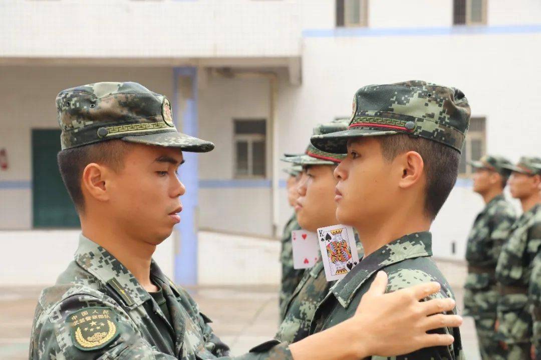 时代新兵说丨我心目中的军人样子