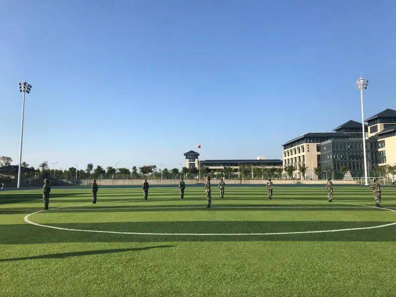 2020大学军训时长排名_2020年躲过了秋季军训,但冬季军训又来了,多所高校宣