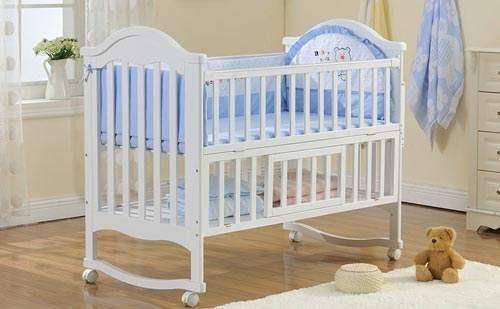 宝宝|过来人惨痛教训告诉你：尽量别买下列几类给宝宝选婴儿床有讲究