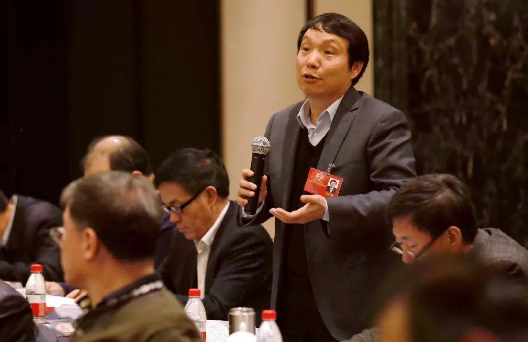 委员履职|自治区政协委员郑忠安:立足本职工作 勇担社会责任