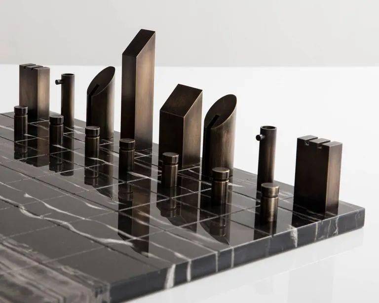 棋子|建筑大师为何都要设计自己风格的国际象棋？