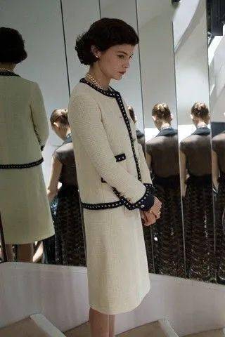 女人|聪明的女人，懂得穿套装